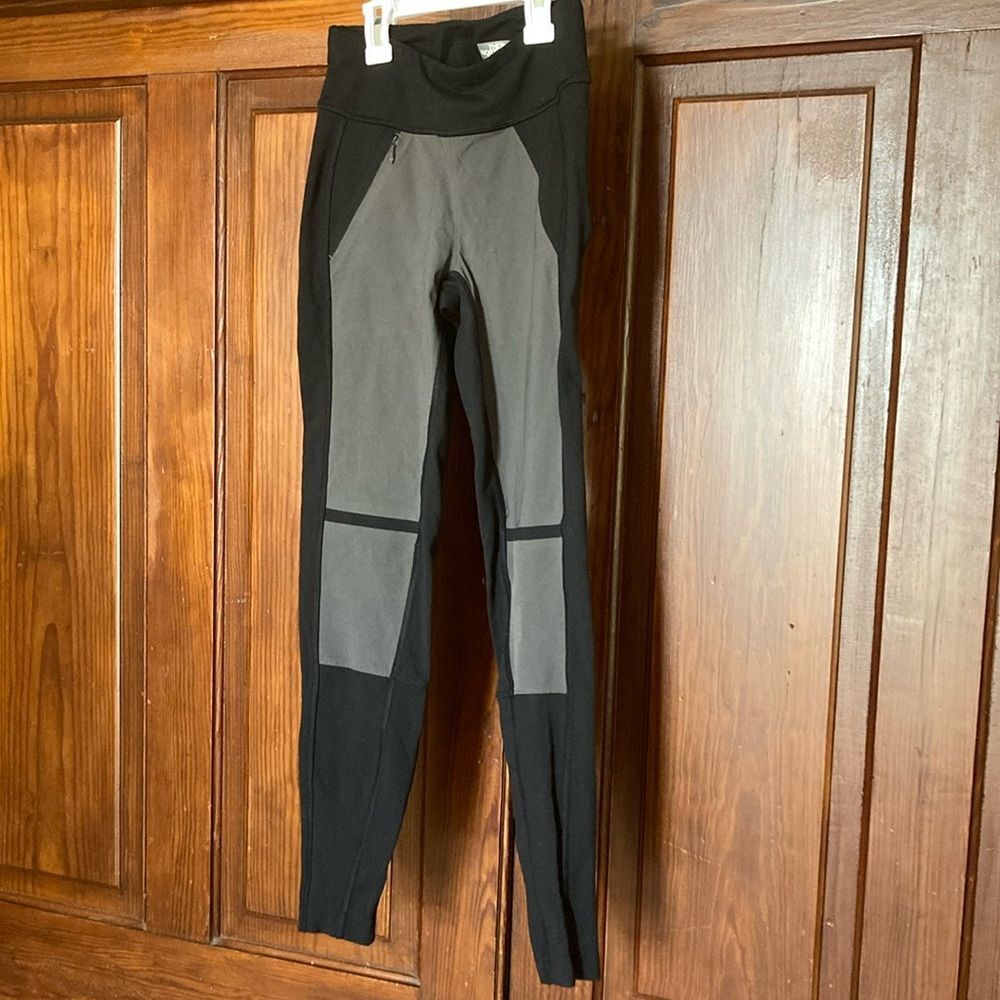 The North Face Hybrid Hiker Black Grey Pocket Ankle Leggings Size XS